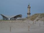 Teepott und Leuchtturm