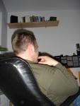 Pille im Sessel bei HB